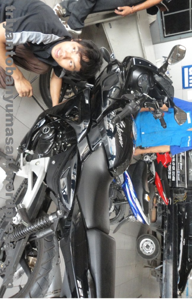 Pemasangan full fairing Pulsar 220
