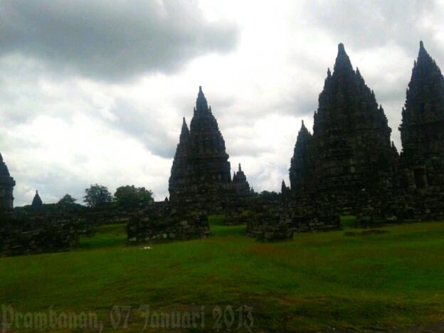Candi Siwa paling tinggi menjulang