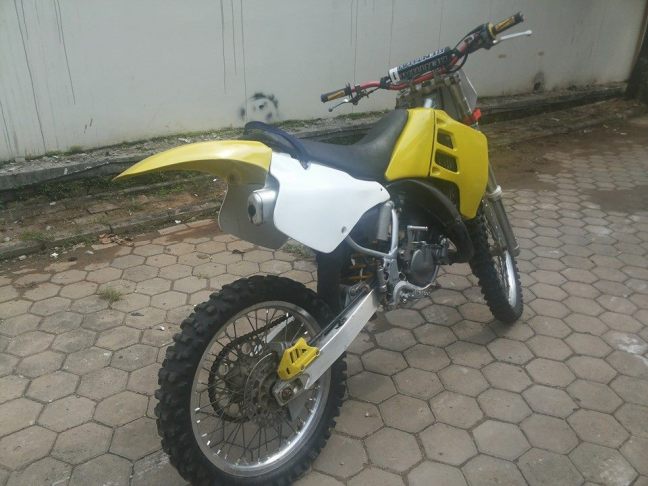 suzuki rm125 SE dijual