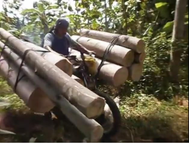 bisa belok sambil turun terjal juga ternyata