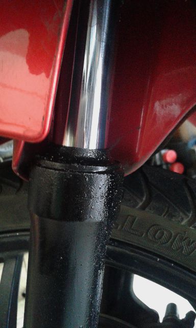 ganti seal shock depan hayate, sekalian kanan dan kiri