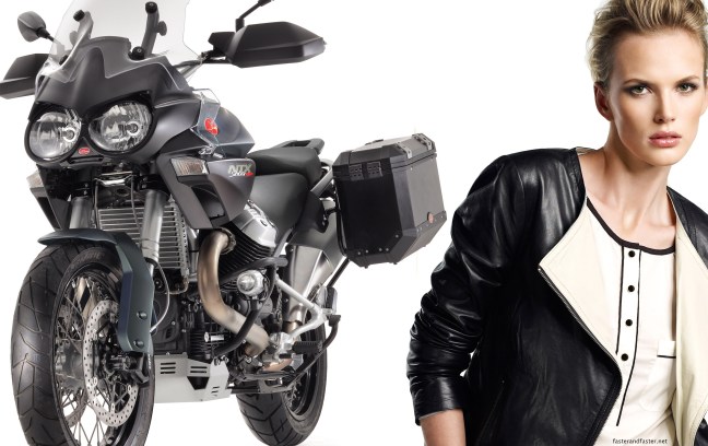 ini produk modern nya, enduro bike layaknya BMW GS atau Versys