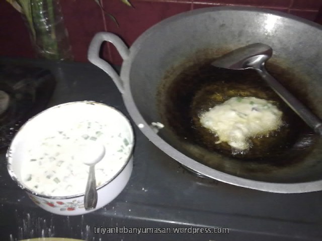 cara-menggoreng-tempe-mendoan-banyumas