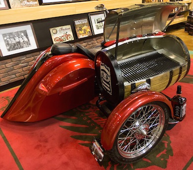 modifikasi-indian-motorcycle-bbq-and-jack-daniels