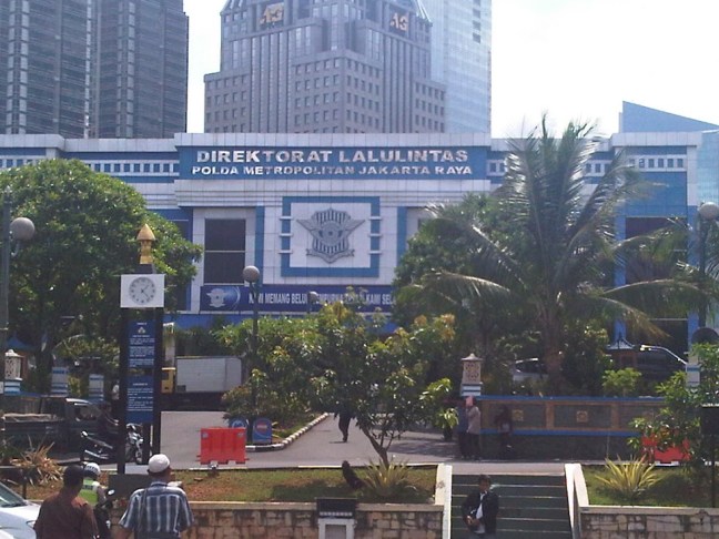 Gedung-biru-polda-metro-jaya